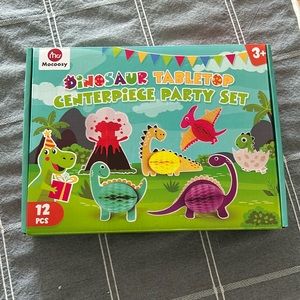 Dinosaur Tabletop Centrepiece Party Set